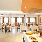 Hotel Canguro 3*