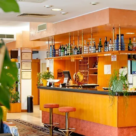 Hotel Canguro 3*