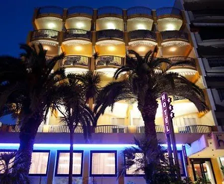 Canguro Hotel