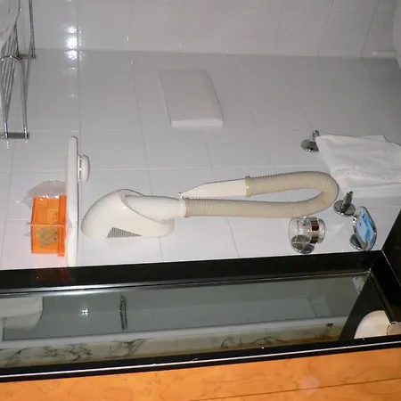 Hotel Canguro 3*